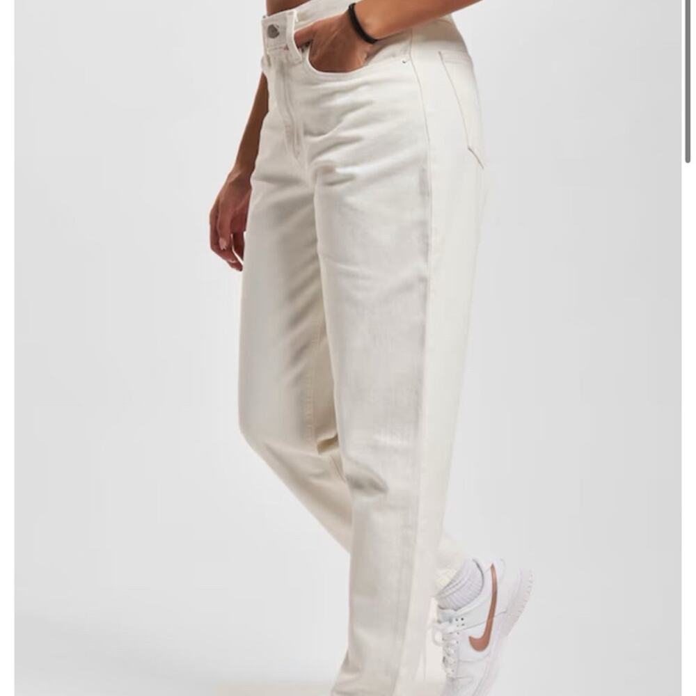 LEVI'S Women's '80s Mom jeans